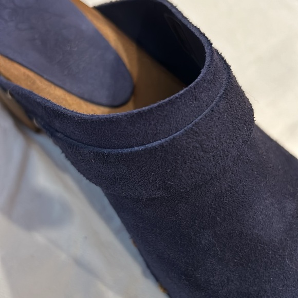 Suede Clogs with Wood Platform Sole - Picture 5 of 7